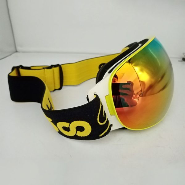 OTG anti fog snowboard goggles with colorful Lenses